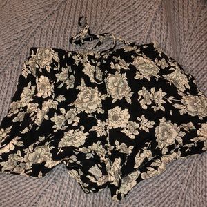 Brandy Melville shorts